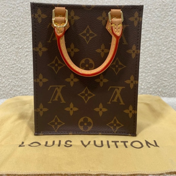 Authentic Louis Vuitton Monogram Petit Sac Plat - Picture 2 of 12